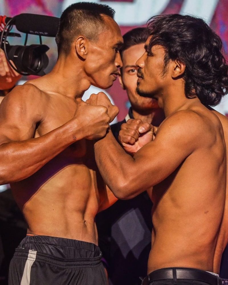 -- Sesi Weigh-In _ Face-Off Sunoto vs. Tial Thang --__sunotomma _tialzathang77 ___ONEBadBlood LIVE_ Jumat_ 11 Februari 2022_ pukul 17_00 WIB di__-- ONE Super App_-- YouTube ONE Championship_ _vidiodotcom